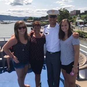 Meet your Posher, Geri